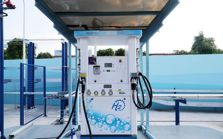 H2 Hydrogen Refueling Station